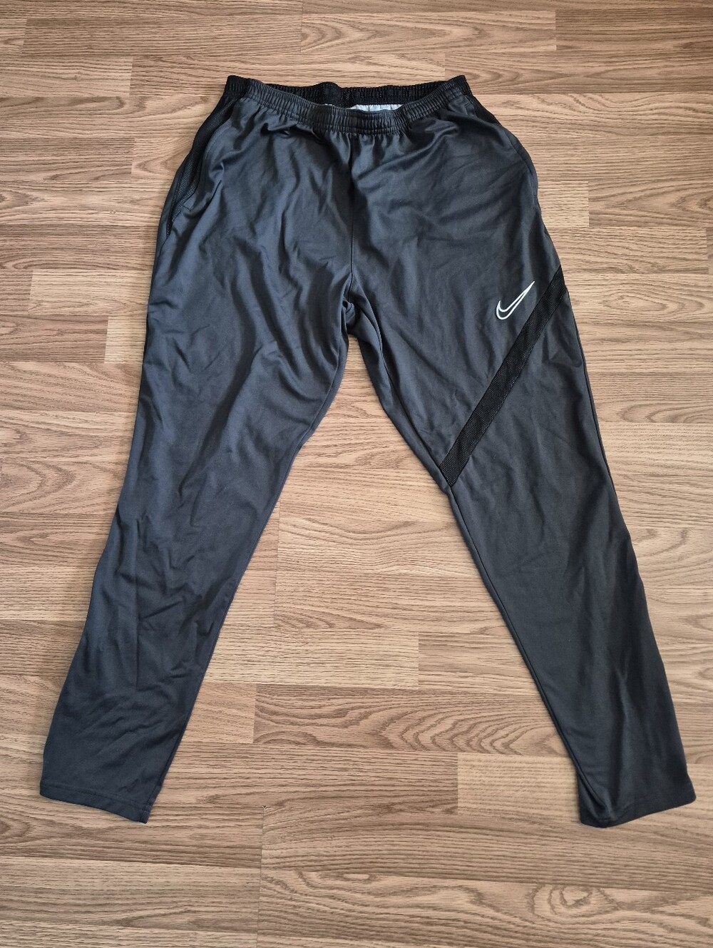 Nike Dri-FIT Men's Grey Sweatpants